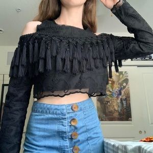 Gorgeous cropped tassel top
